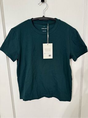 NWT Everlane Organic Cotton Box-Cut Tee in Everglade Green